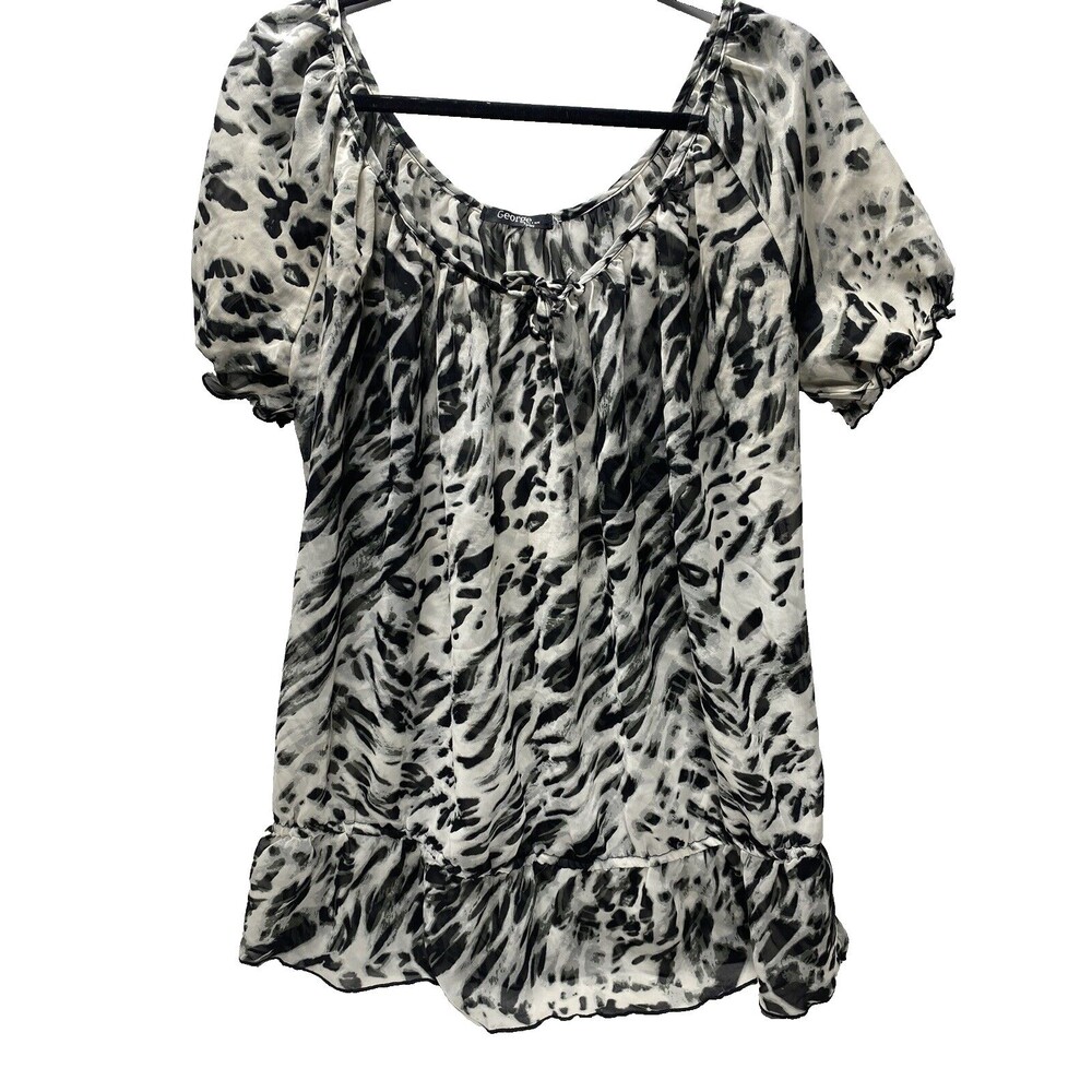 Women’s Black & White Tiger Print Dress Shirt, Size 1X, Good Condition